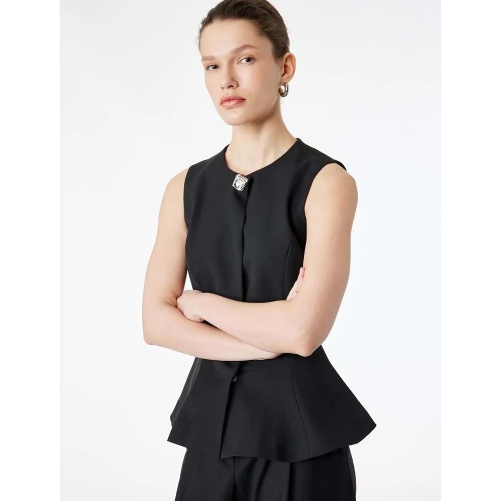 Kadın Giyim Viskon Karışımlı Metal Aksesuarlı Kolsuz Bisiklet Yaka Peplum Yelek - KOTON - 6SAK20104UW - SİYAH - 34