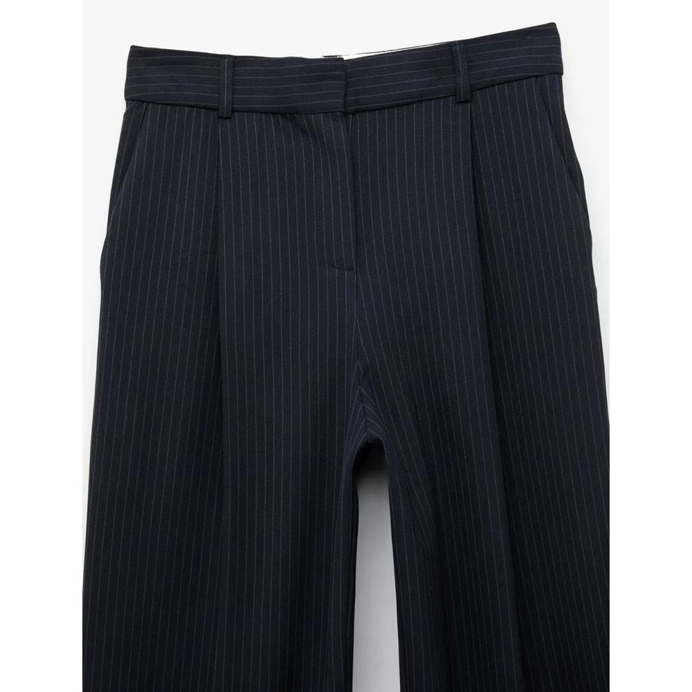 Kadın Giyim Cepli Viskon Karışımlı Yüksek Bel Palazzo Pantolon - KOTON - 6SAK40179UW - LACİVERT ÇİZGİLİ - 38