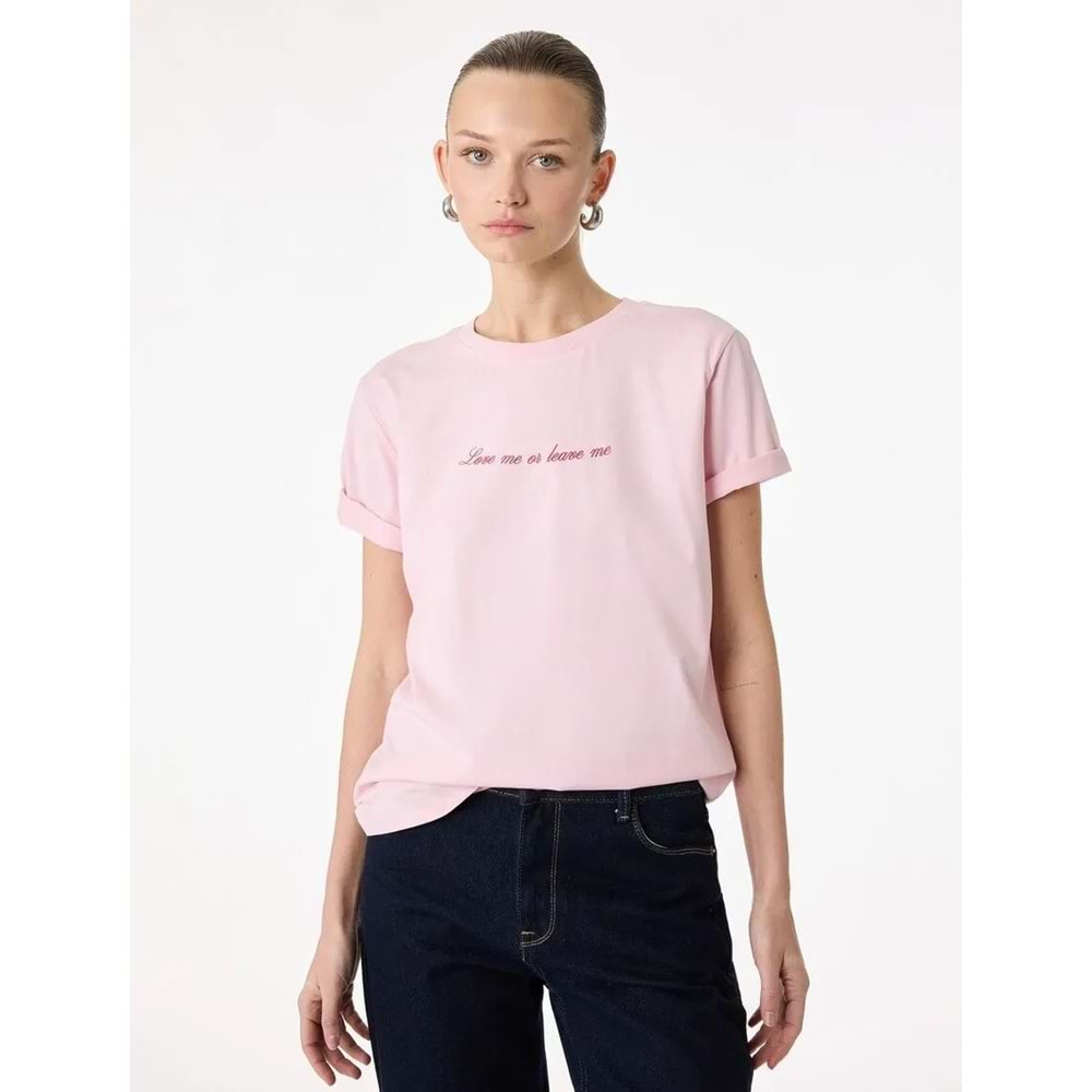 Kadın Giyim Regular Fit Kısa Kollu Baskılı Bisiklet Yaka Baskılı Tişört - KOTON - 6SAK50094EK - PEMBE - M