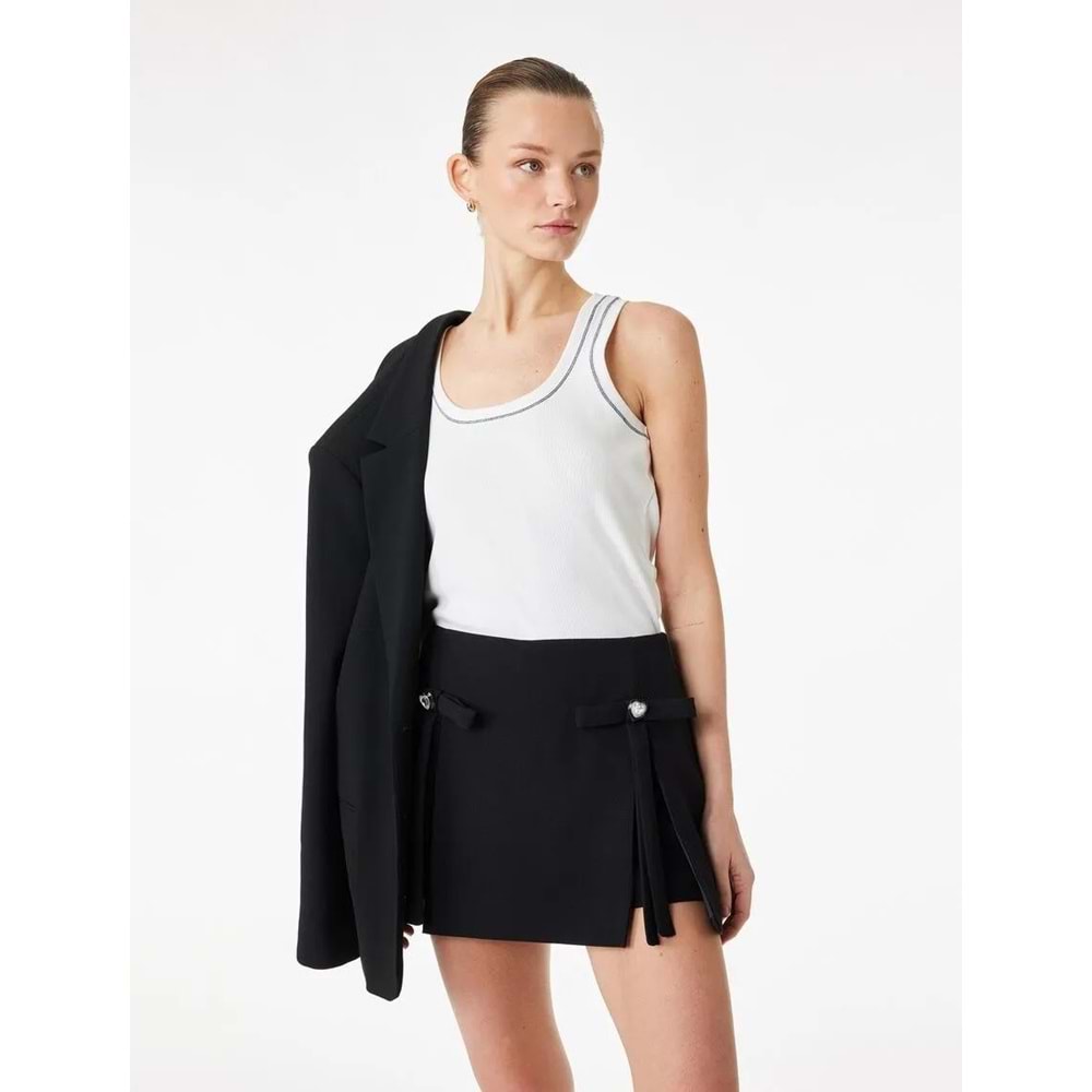 Kadın Giyim Kalpli Mücevher Düğme Detaylı Fiyonklu Şortlu Mini Etek - KOTON - 6SAK70068PW - SİYAH - 36