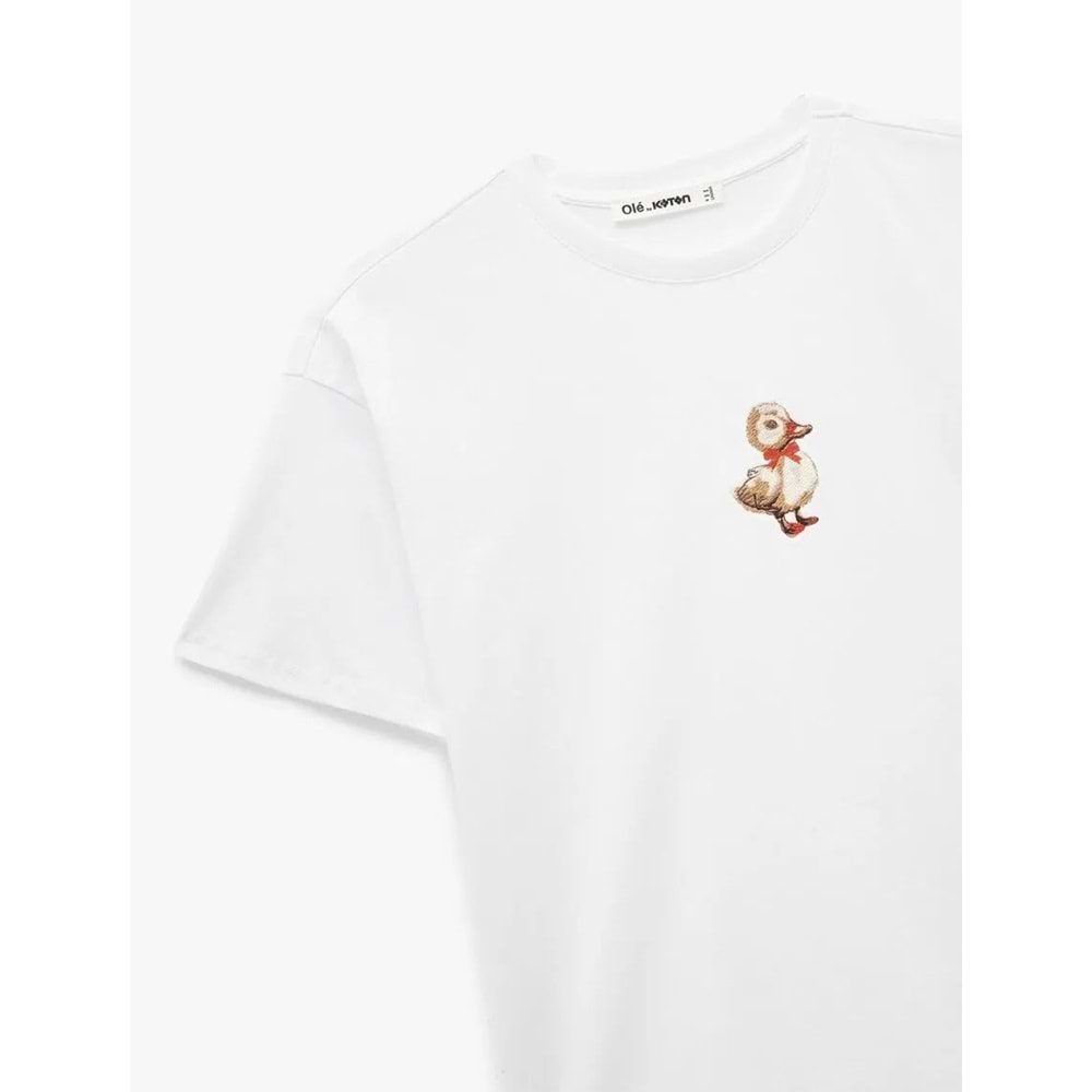 Kadın Giyim Pamuklu Kısa Kollu Bisiklet Yaka Ördek Nakışlı Oversize Tişört - KOTON - 6SAL10072IK - EKRU - L