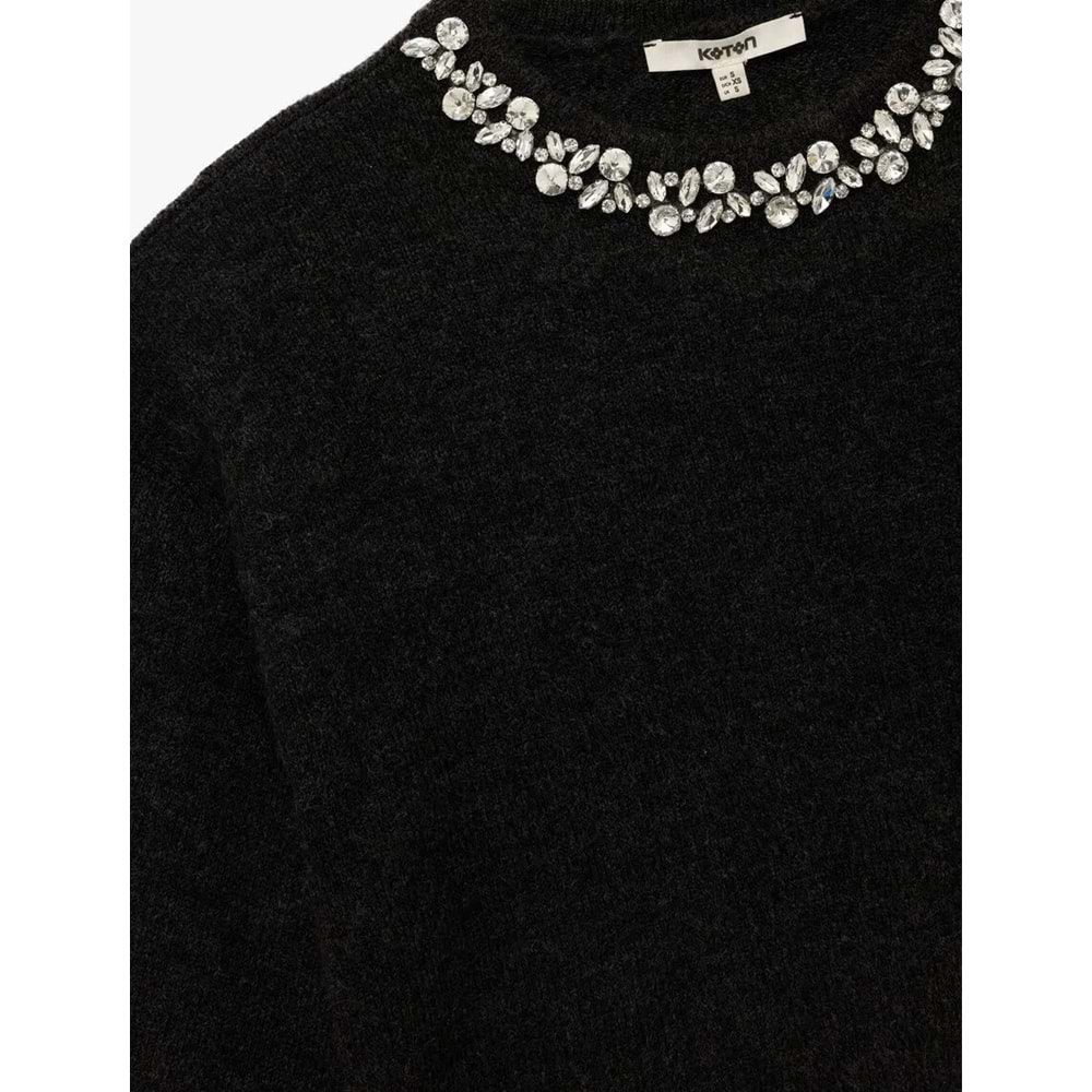 Kadın Giyim Uzun Kollu Bisiklet Yaka Taşlı Triko Kazak 6WAK90145HT