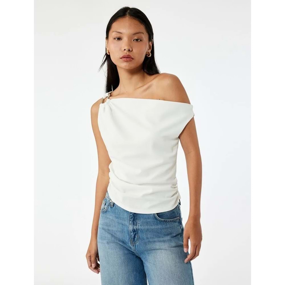 Kadın Giyim Slim Fit Metal Aksesuarlı Drapeli Asimetrik Yaka Kolsuz Bluz - KOTON - 6WAL30038IK - EKRU - M