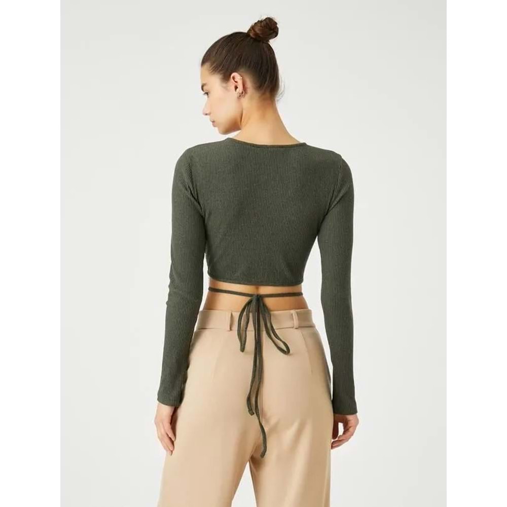 Crop Tişört Uzun Kollu Zincir Kelebek Detaylı Bisiklet Yaka - KOTON - 4WAL10139IK - HAKİ - XL