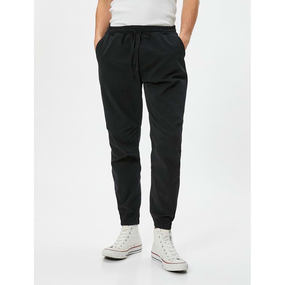 Jogger Pantolon Beli Bağcıklı Rahat Kesim Cepli - KOTON - 4SAM40013HW - SİYAH - 42