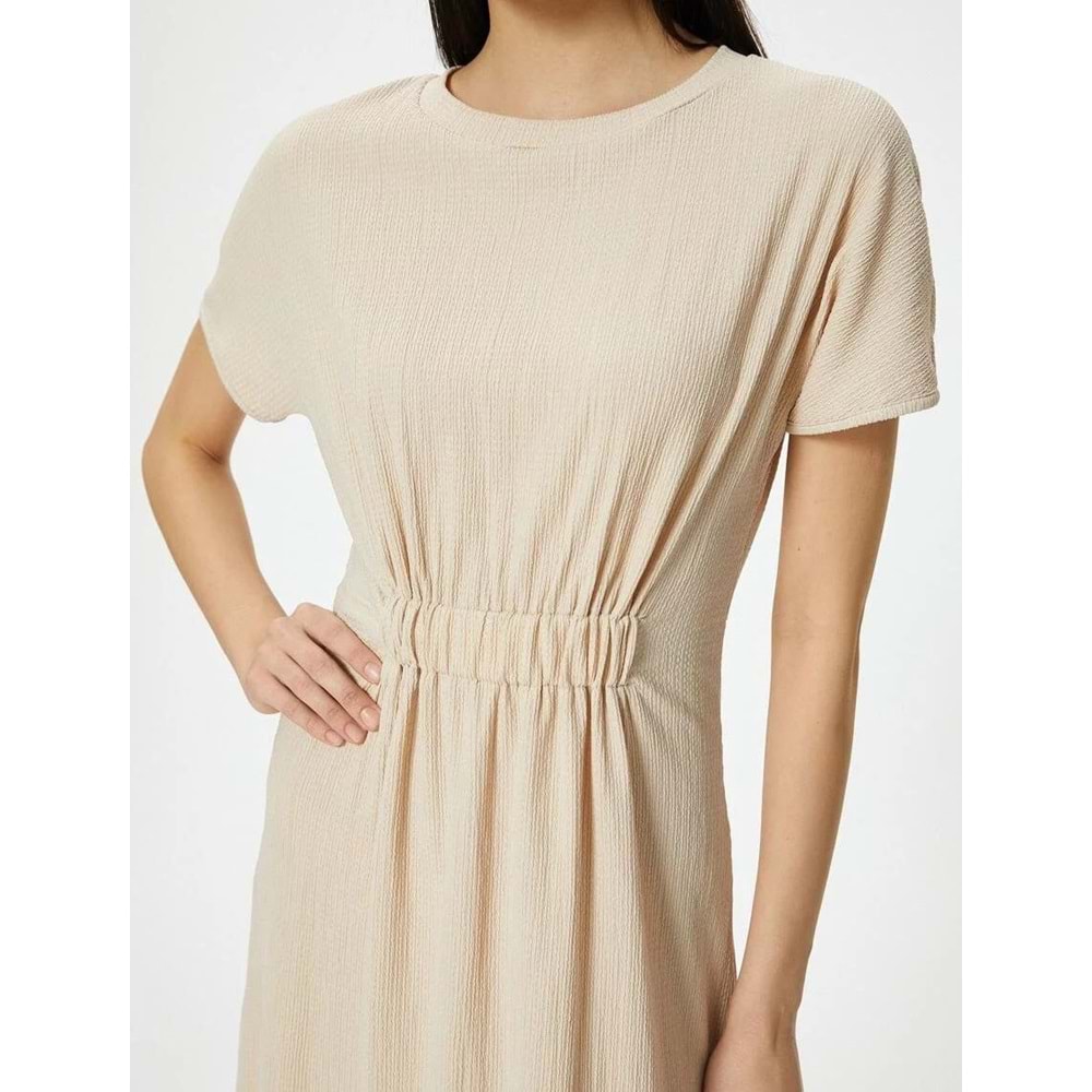 Midi Elbise Bisiklet Yaka Kısa Kollu Beli Büzgü Detaylı - KOTON - 4SAK80001UK - BEJ - S