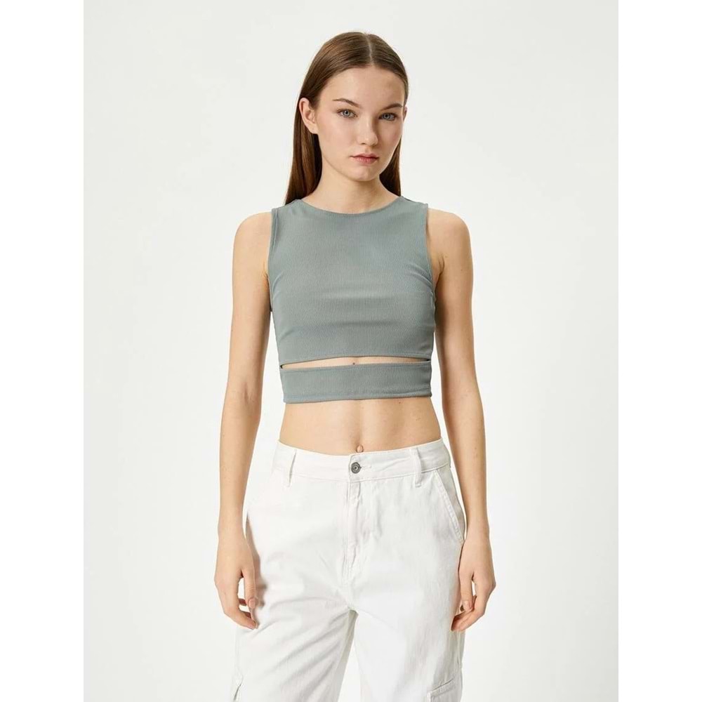 Pencere Detaylı Kısa Atlet Slim Fit Bisiklet Yaka - KOTON - 4SAL30107IK - HAKİ - L