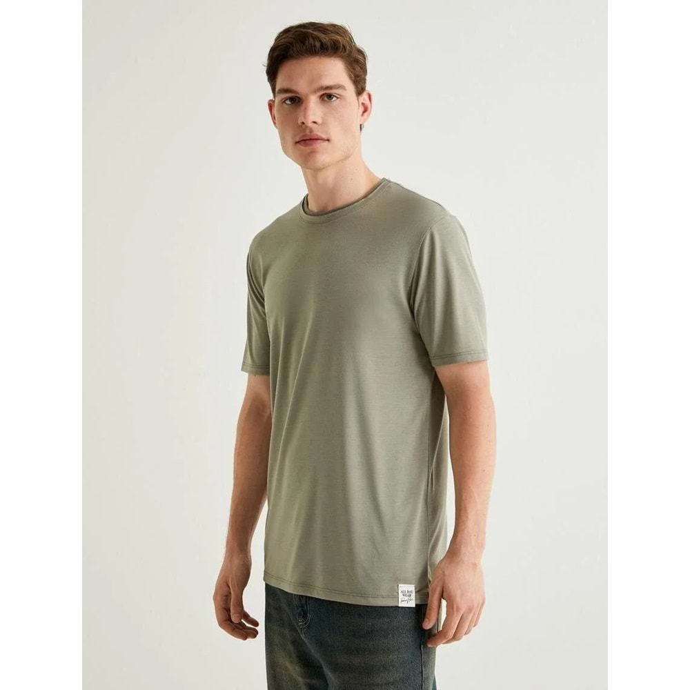 Basic Tişört Kısa Kollu Bisiklet Yaka Slim Fit - KOTON - 4SAM10276HK - HAKİ - S