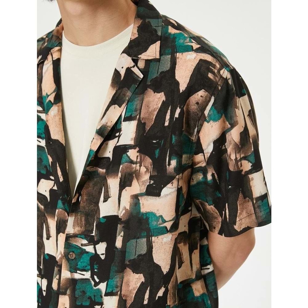 Soyut Desenli Gömlek Kısa Kollu Devrik Yaka Viskon Kumaş - KOTON - 4SAM60042HW - YEŞİL DESENLİ - XXL