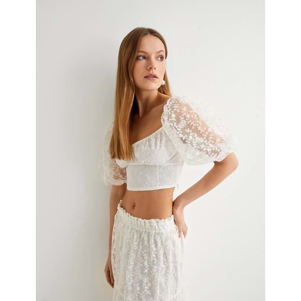 Crop Dantelli Bluz Balon Kollu Kare Yaka - KOTON - 4SAK80346EK - EKRU - L