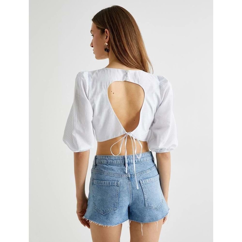Koton X Tuba Ünsal - Balon Kol Crop Bluz Arkası Pencere Detaylı Fiyonklu - KOTON - 4SAK60491UW - MAVİ ÇİZGİLİ - 38