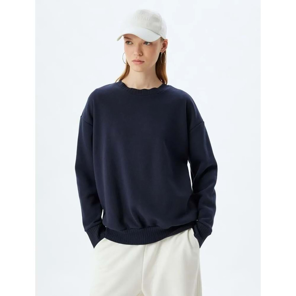 Basic Oversize Sweatshirt Uzun Kollu Bisiklet Yaka 5WAL10183IK