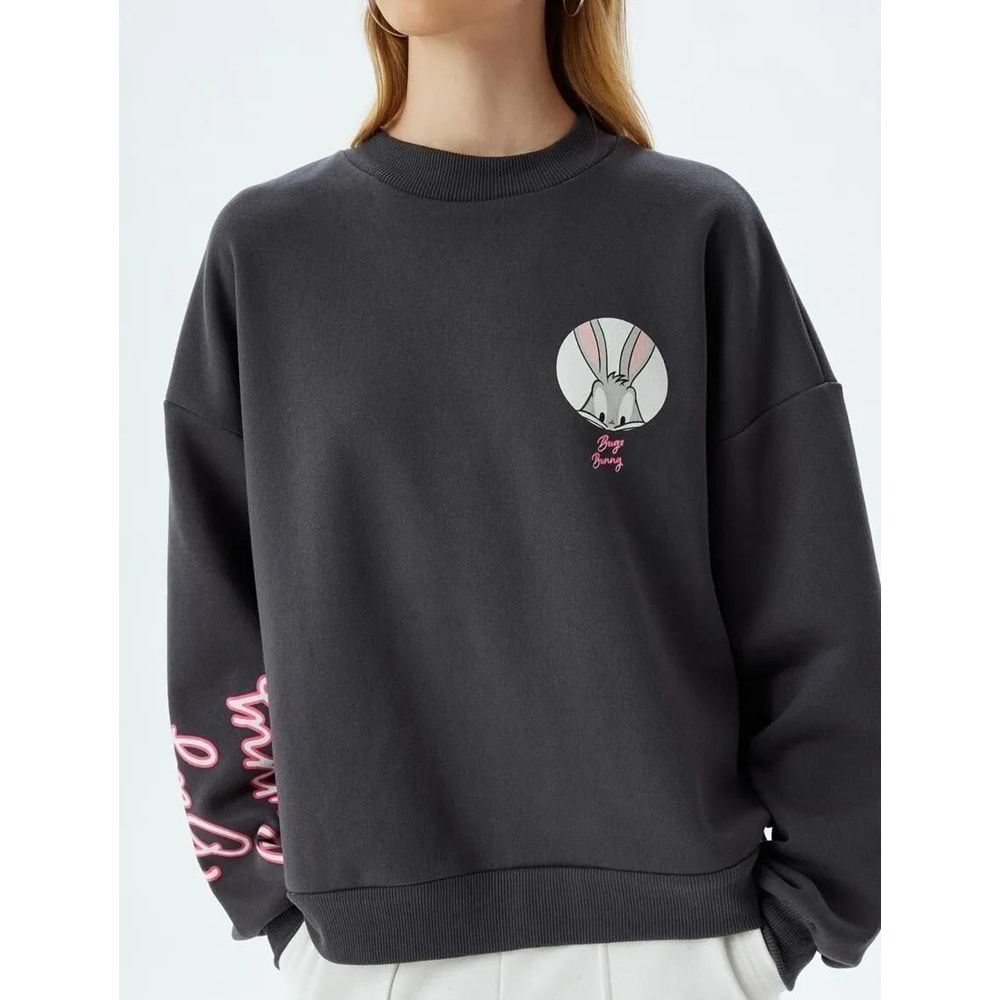 Bugs Bunny Oversize Sweatshirt Bisiklet Yaka Arkası Baskılı Lisanslı