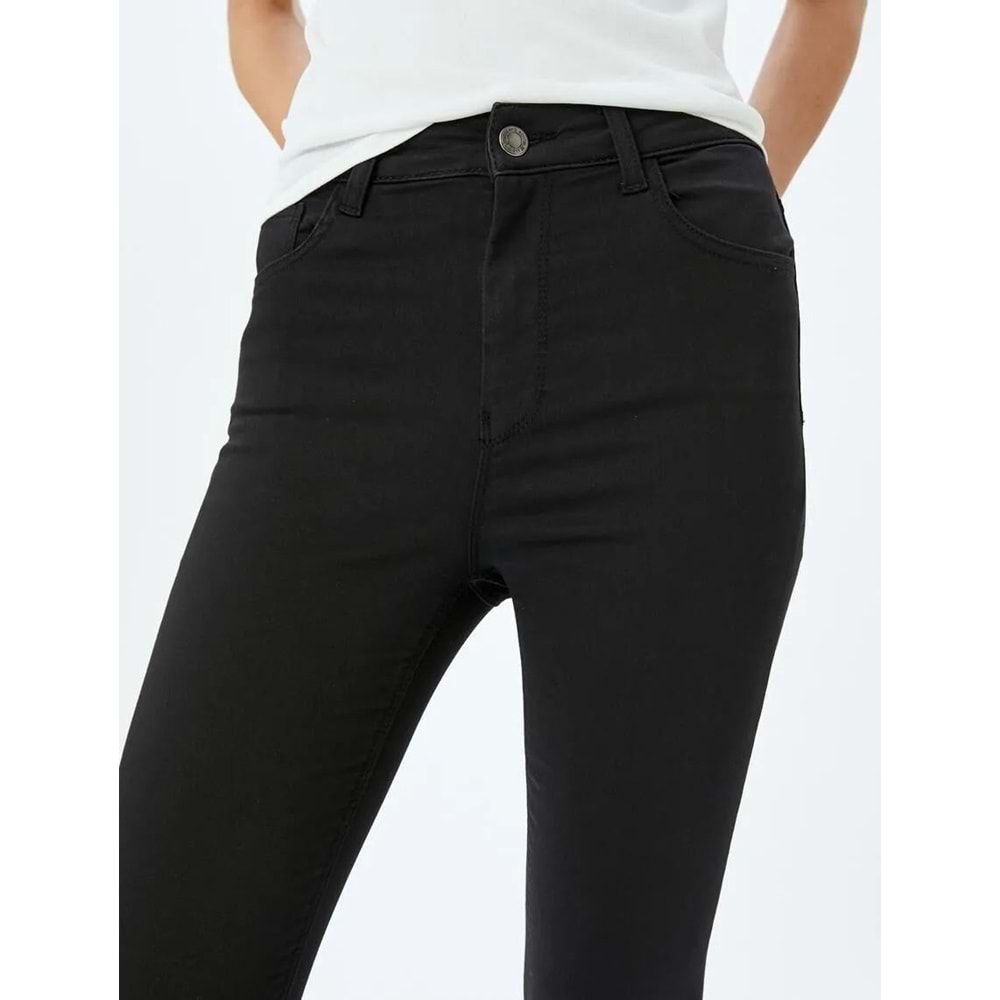 Yüksek Bel Skinny Fit Dar Paça Düğmeli Kot Pantolon 5SAL40002MW