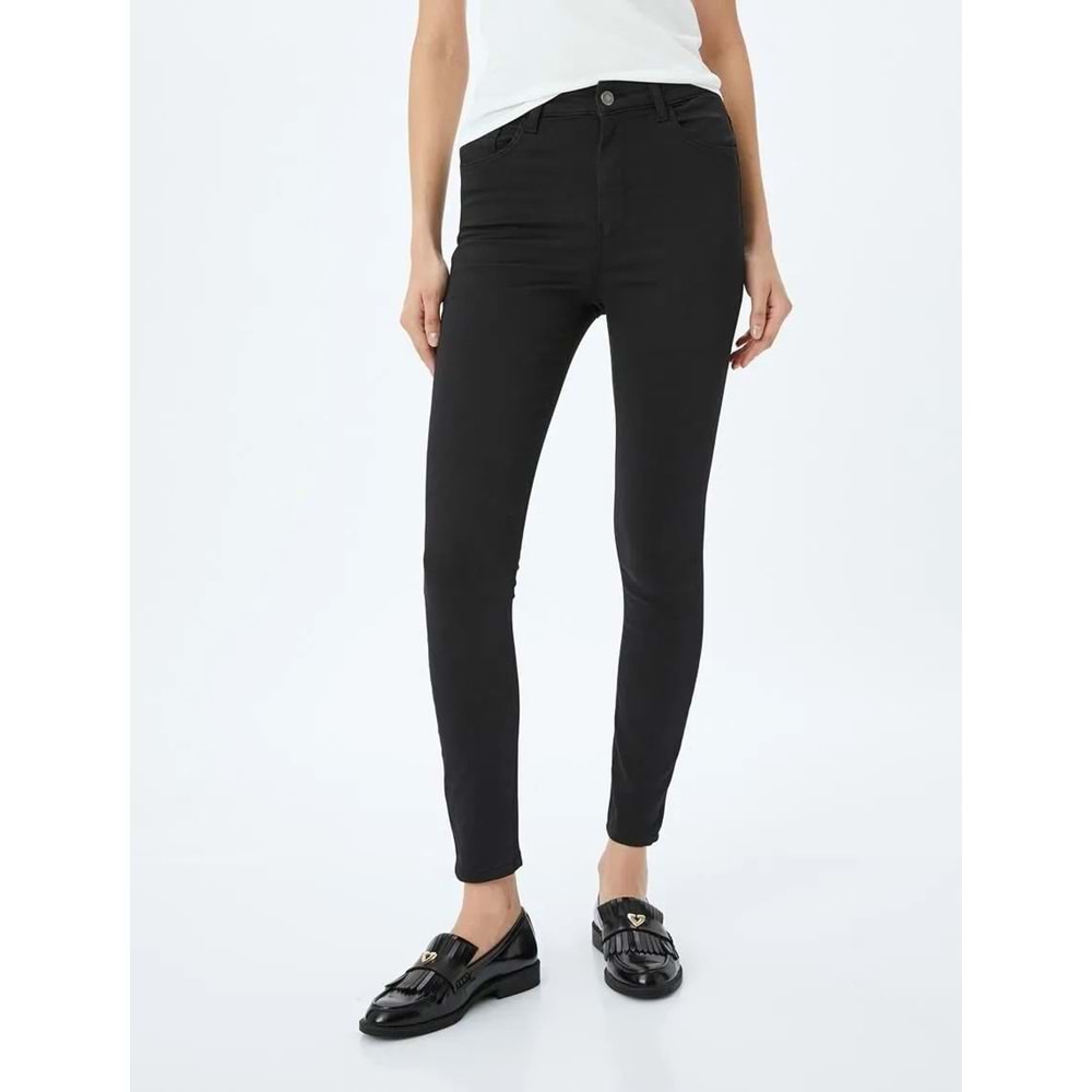 Yüksek Bel Skinny Fit Dar Paça Düğmeli Kot Pantolon 5SAL40002MW