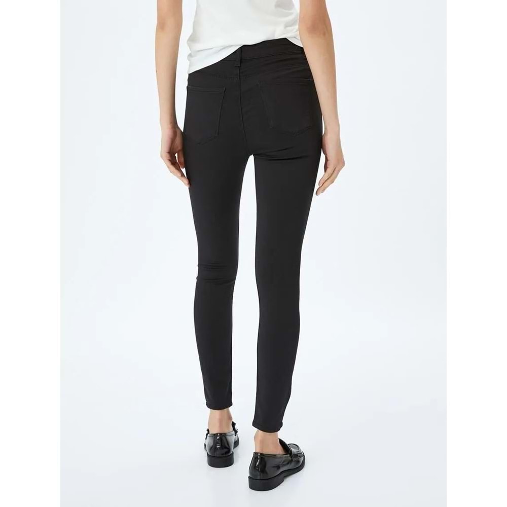 Yüksek Bel Skinny Fit Dar Paça Düğmeli Kot Pantolon 5SAL40002MW