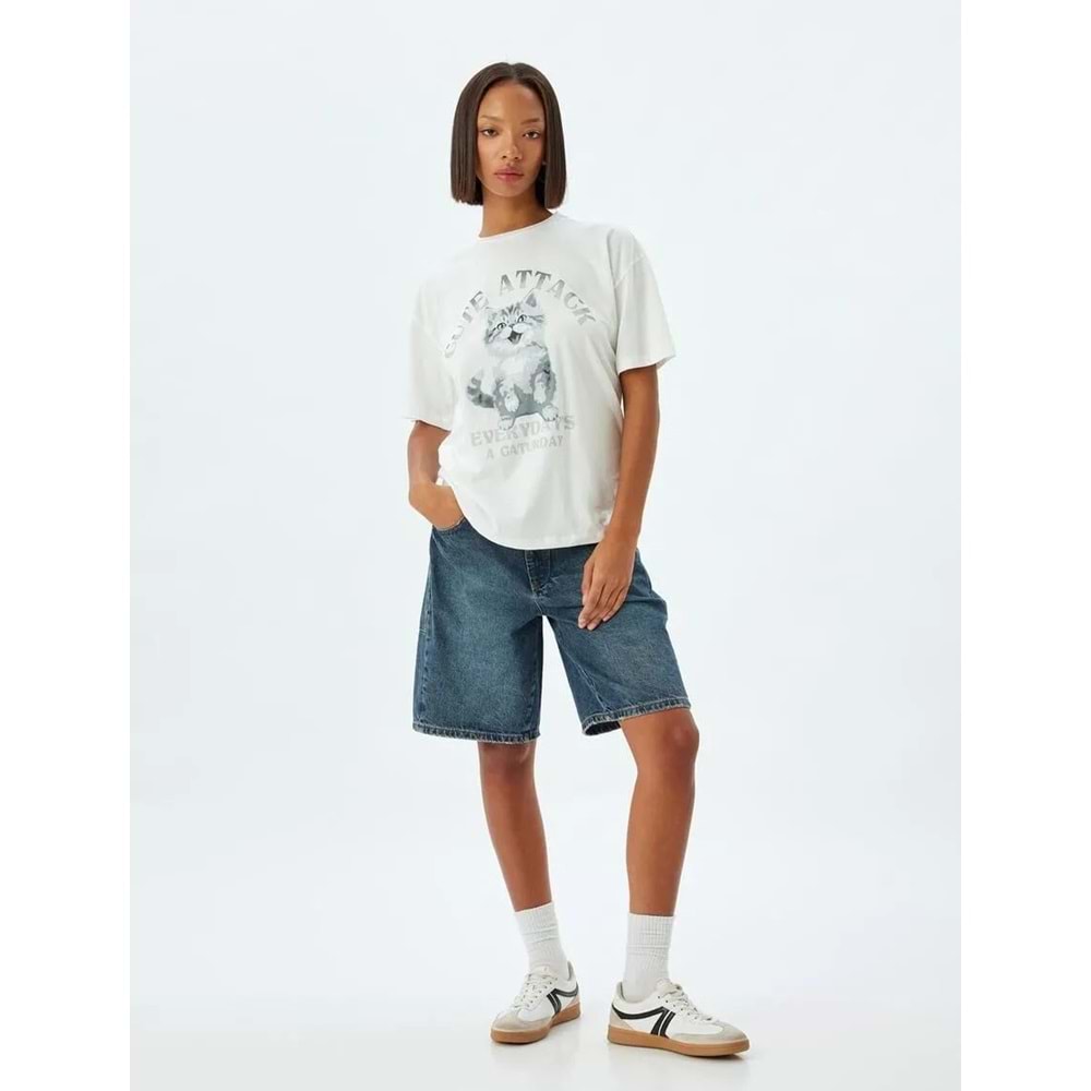 Oversize Tişört Kedi Baskılı Bisiklet Yaka Kısa Kollu Pamuklu 5SAL10132IK