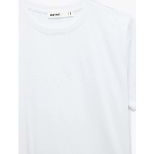 Kadın Giyim Pamuklu Kısa Kollu Bisiklet Yaka Kabartma Baskı Detaylı Tişört - KOTON - 6SAK50056EK - BEYAZ - XXL