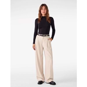 Drape Detaylı Hafif Dik Yaka Bodysuit 7WAK80008EK - KOTON - SİYAH - XS