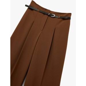 Kadın Giyim Pileli Kemerli Geniş Paça Palazzo Kumaş Pantolon - KOTON - 6WAK40090PW - DEVE TÜYÜ - 36