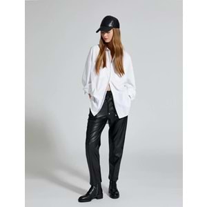 Oversize Gömlek Uzun Kollu Çift Cepli Düğmeli Pamuklu - KOTON - 4WAL60064IW - BEYAZ - 36