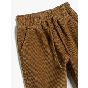 Erkek Çocuk Basic Pamuklu Pantolon Beli Bağlamalı Cep Detaylı - KOTON - 4WKB40015TW - DEVE TÜYÜ - 5-6 YAŞ