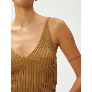 Crop Triko Atlet Askılı V Yaka - KOTON - 4WAK30004HT - DEVE TÜYÜ - XL