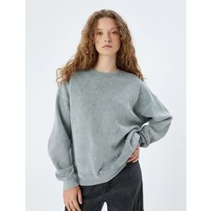 Oversize Sweatshirt Bisiklet Yaka Taş Detaylı Yıkamalı