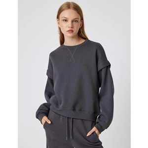 Basic Oversize Sweatshirt Uzun Kollu Bisiklet Yaka Dikiş Detaylı 5WAL10209IK