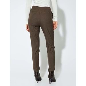 Kadın Giyim Nervürlü Kumaş Pantolon Cigarette Form 5WAK40127UW - KOTON - 5WAK40127UW - KAHVERENGİ - 34