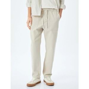 Beli Bağcıklı Cep Detaylı Pamuklu Chino Pantolon 5SAM40023HW
