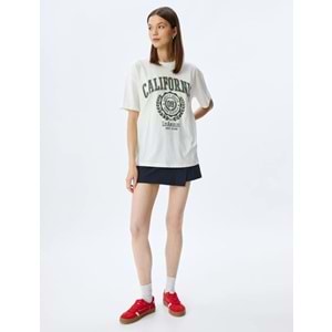 Oversize Kolej Baskılı Bisiklet Yaka Kısa Kollu Pamuklu Tişört 5SAL10059IK