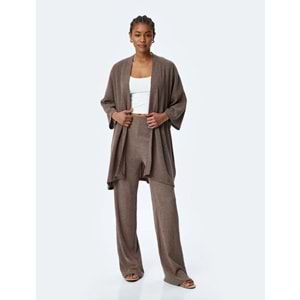 Kadın Giyim Viskon Karışımlı Rahat Kalıp Geniş Uzun Kollu Kimono 5SAK30054EK - KOTON - KAHVERENGİ - S