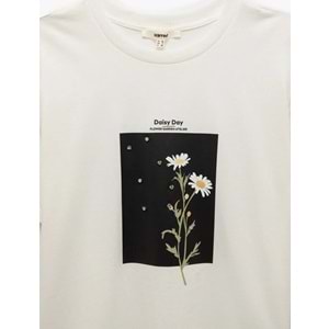 Papatya Baskılı Tişört 5SAK50022UK