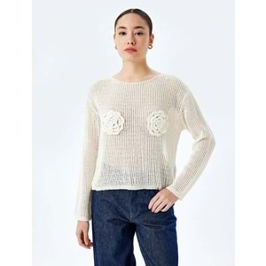 Ajurlu Aplike Çiçek Detaylı Uzun Kollu Triko Kazak 5SAL90003HT