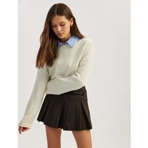 Uzun Kollu Triko Kayık Yaka Kazak 5SAL90023HT