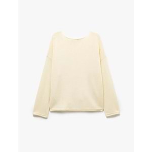 Uzun Kollu Triko Kayık Yaka Kazak 5SAL90023HT