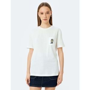 Cep Detaylı Nakışlı Kısa Kollu Bisiklet Yaka Tişört 5SAL10232IK