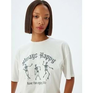 Oversize Tişört Slogan Baskılı Bisiklet Yaka Kısa Kollu Pamuklu 5SAL10234IK