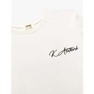 Kız Çocuk Atatürk Baskılı 23 Nisan Temalı Kısa Kollu Pamuklu Tişört - KOTON - EKRU - 9-10 YAŞ