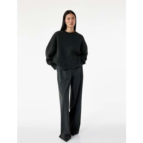 Kadın Giyim Uzun Kollu Bisiklet Yaka Oversize Triko Kazak 6WAK90176HT