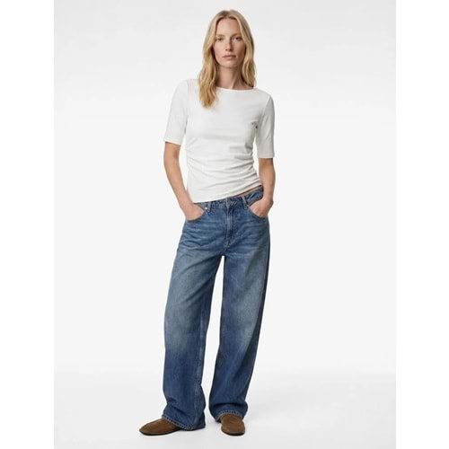 Kadın Giyim Slim Fit Pamuklu Kayık Yuvarlak Yaka Yarım Kollu Tişört 6SAK50009EK