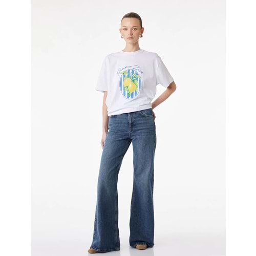 Kadın Giyim Pamuklu Kısa Kollu Bisiklet Yaka Limon Baskılı Tişört 6SAK50035EK