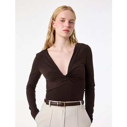 Kadın Giyim Sandy Kumaş Slim Fit Uzun Kollu Düğüm Detaylı V Yaka Tişört 6SAK50207EK