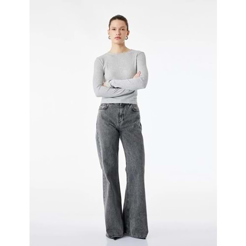 Kadın Giyim Slim Fit Uzun Kollu Bisiklet Yaka Basic Tişört 6SAK50342EK