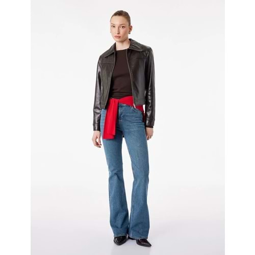 Kadın Giyim İspanyol Paça Denim Pantolon - Flare Jeans 6SAL40156MD