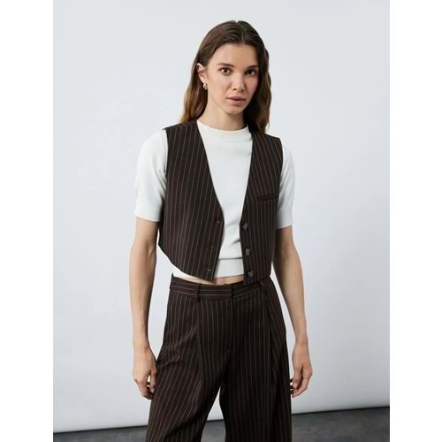 Kadın Giyim Kolsuz Cepli V Yaka Düğmeli Crop Yelek