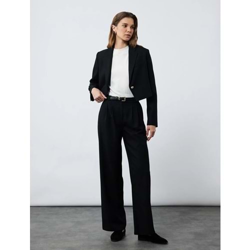 Kadın Giyim Cepli Normal Bel Düz Geniş Paça Kemerli Palazzo Pantolon