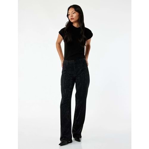 Kadın Giyim Yüksek Bel Taş Detaylı Düz Paça Jean Pantolon - Straight Fit Jean