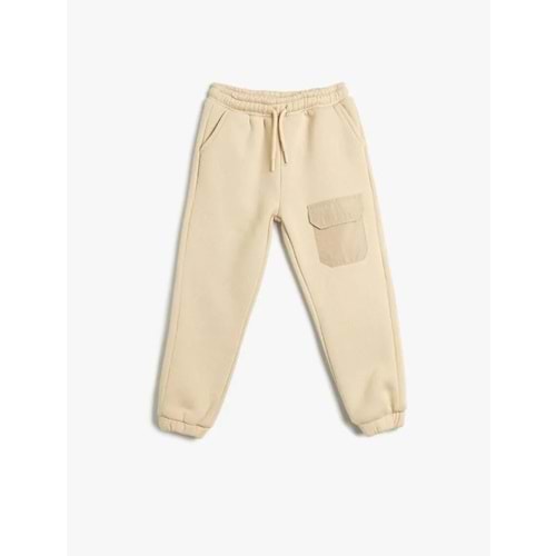 Erkek Çocuk Basic Jogger Eşofman Altı Beli Bağlamalı Cep Detaylı Şardonlu - KOTON - 4WKB40006TK - SİYAH - 7-8 YAŞ - KOTON - 4WKB40006TK - BEJ - 13-14 YAŞ